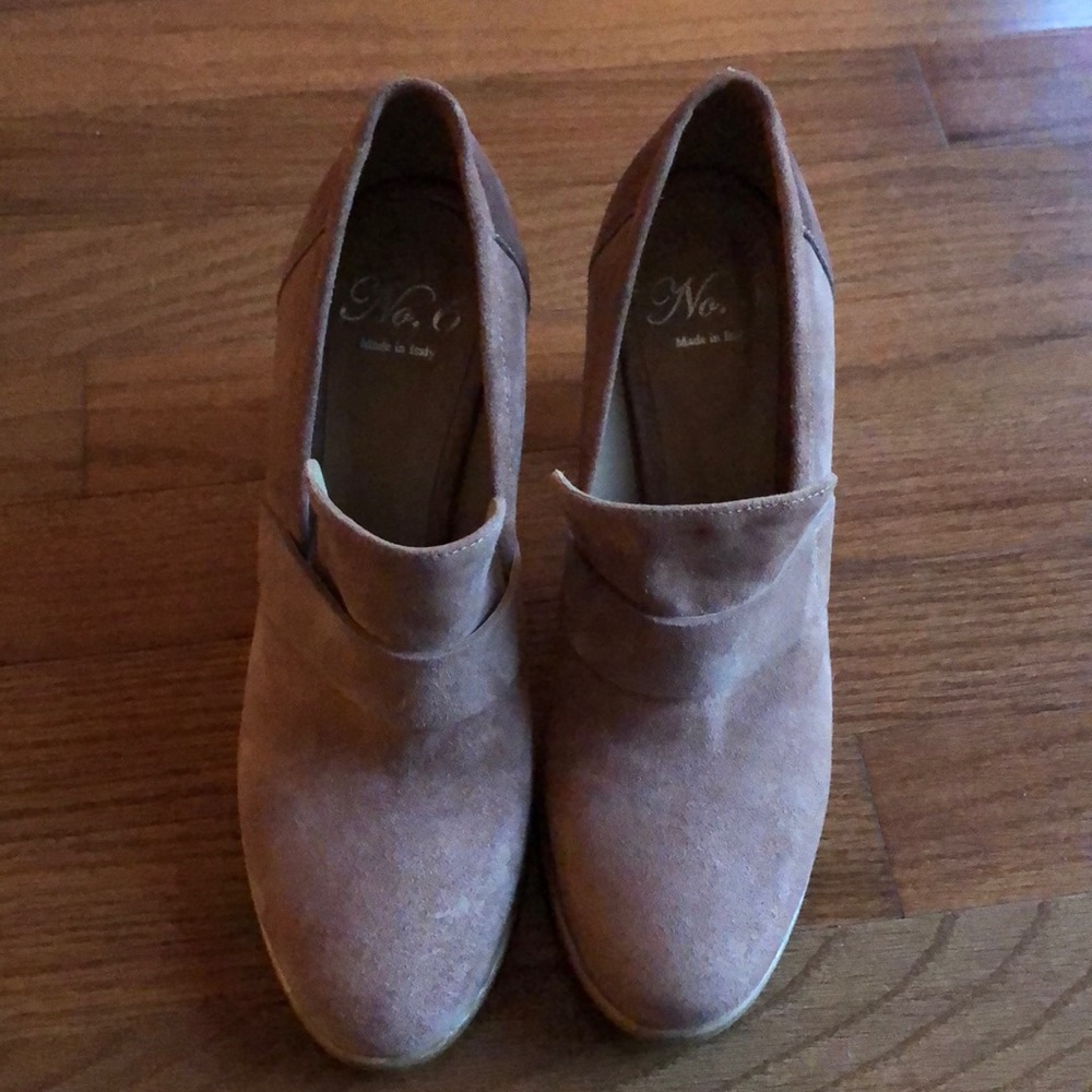 No6 suede shoes